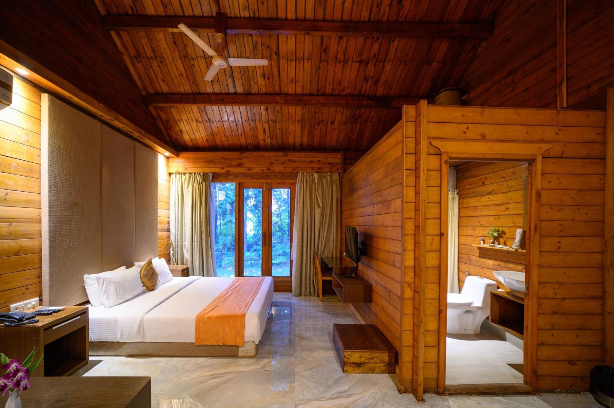Hotel Sinclairs Retreat Dooars, Chālsa Extérieur photo